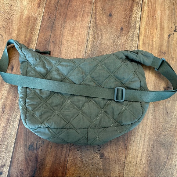 ☀️ Quilted Crossbody Puffer Bag Bundle - Picture 6 of 16